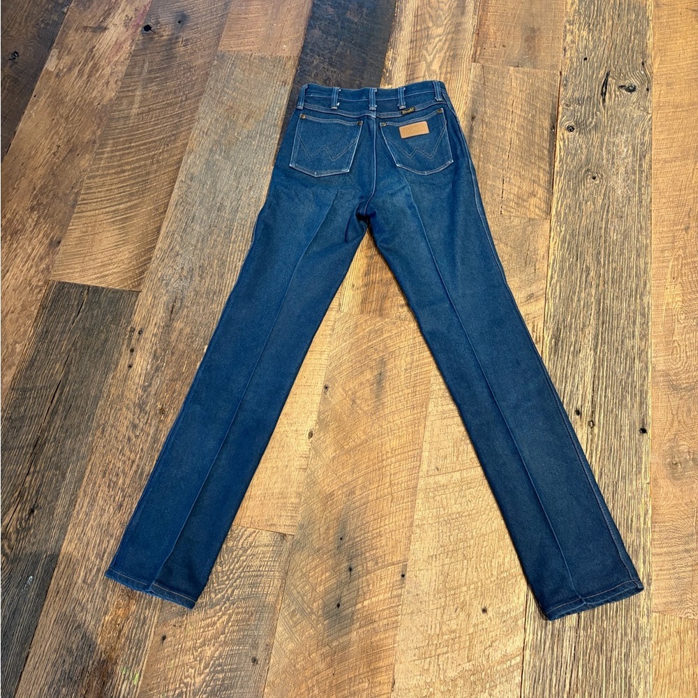 Vintage Wrangler High-Rise Slim Straight Jeans | Y
Tall -Made in USA - Picture 2 of 3
